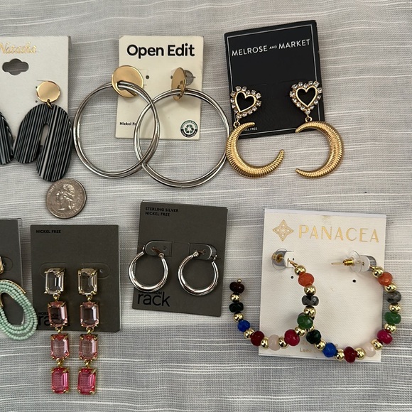 Huge mix women’s earrings - Picture 4 of 4